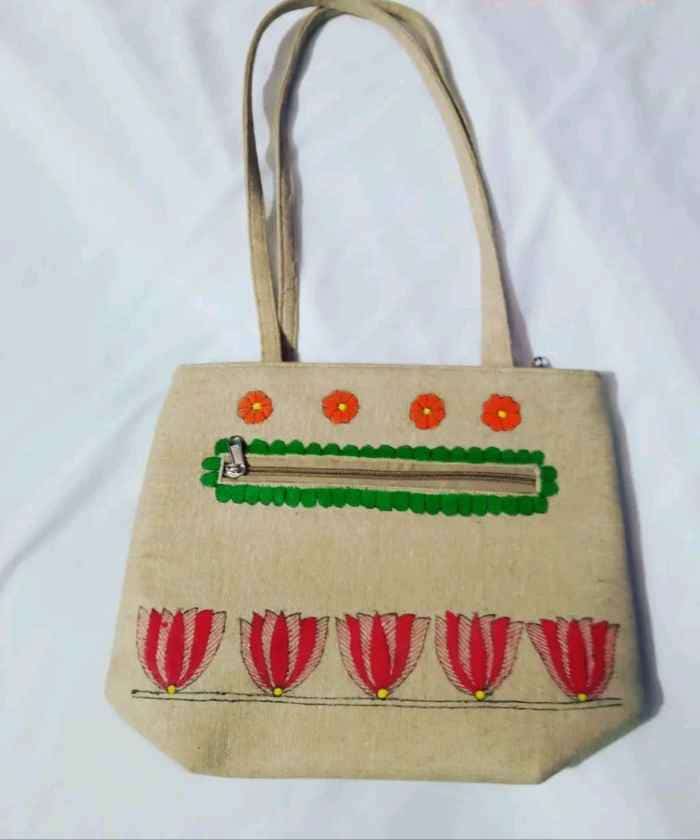 natural and artistic